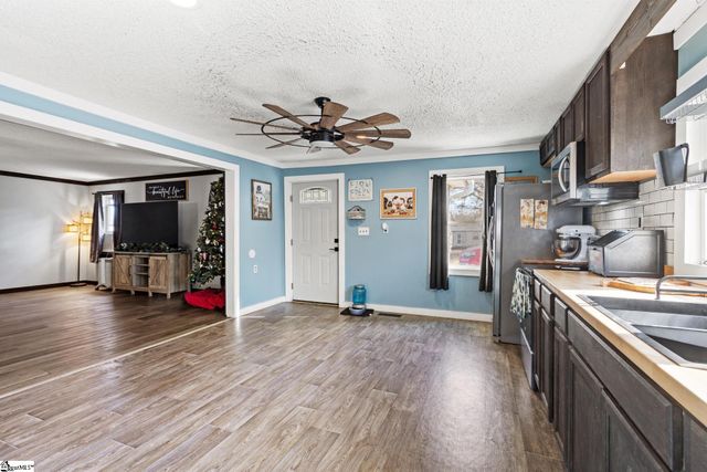 186 Relax Street, Waterloo, SC 29384