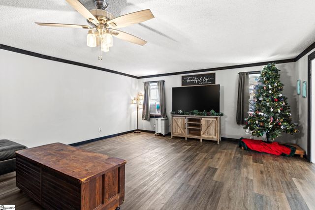 186 Relax Street, Waterloo, SC 29384