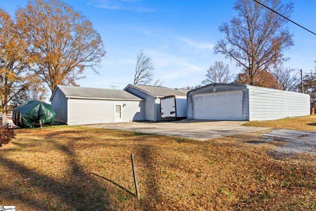 186 Relax Street, Waterloo, SC 29384
