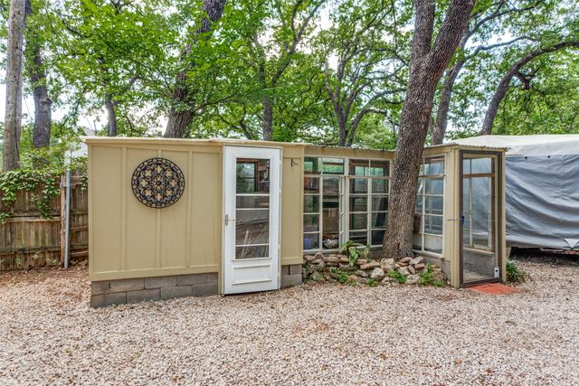5254 Lambeth Lane, Fort Worth, TX 76112