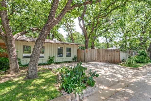 5254 Lambeth Lane, Fort Worth, TX 76112