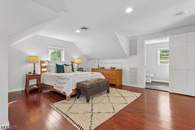 49 Rynda Rd, South Orange Village Twp., NJ 07079