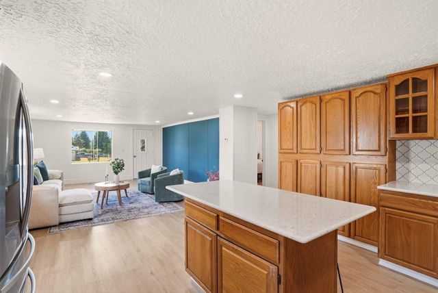 228 N Arcadia Ave, Deer Park, WA 99006