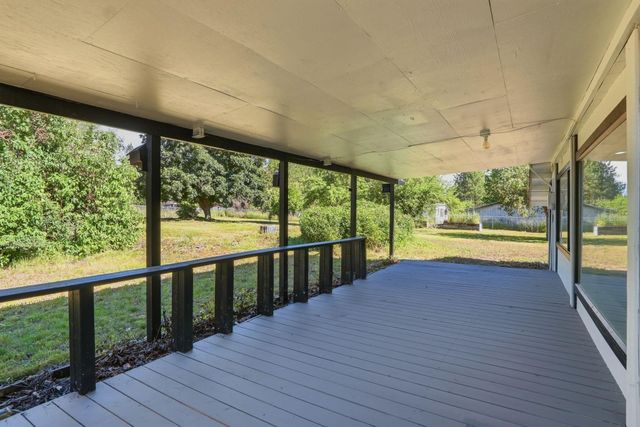 228 N Arcadia Ave, Deer Park, WA 99006