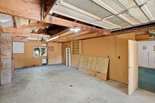 228 N Arcadia Ave, Deer Park, WA 99006