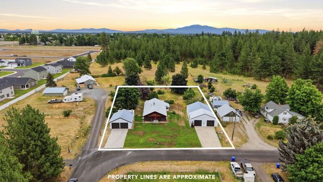 228 N Arcadia Ave, Deer Park, WA 99006