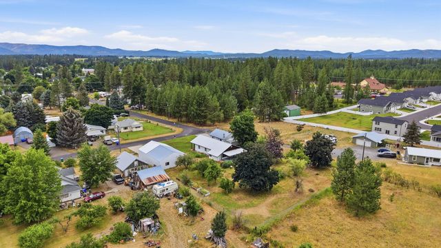228 N Arcadia Ave, Deer Park, WA 99006