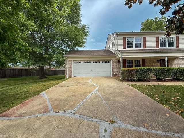 912 Marshall CIR, Virginia Beach, VA 23454