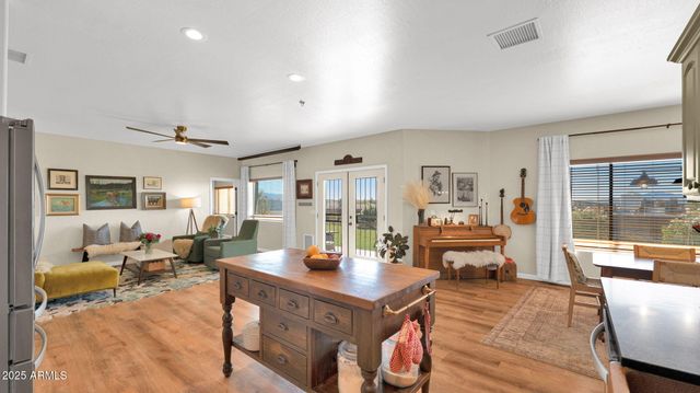 7645 E MEMORY Lane, Prescott Valley, AZ 86315