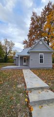 318 W Jackson Street, Marshfield, MO 65706