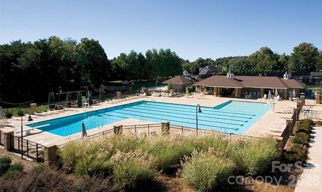 3764 Rock Bridge Drive NE 15, Conover, NC 28613