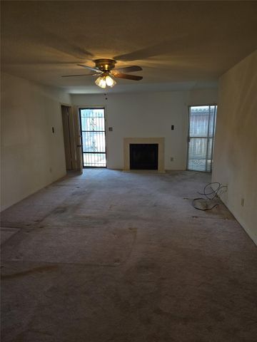 10827 Braes Bend Drive 10827, Houston, TX 77071