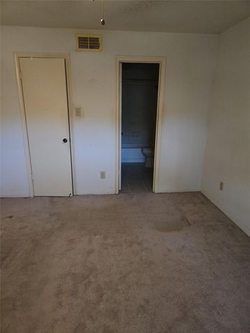 10827 Braes Bend Drive 10827, Houston, TX 77071