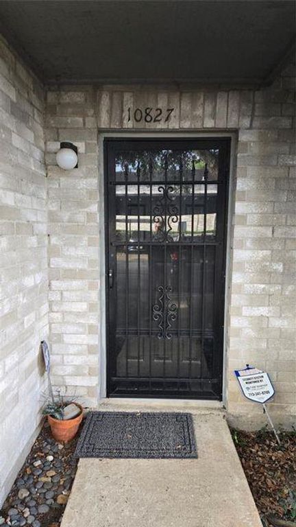 10827 Braes Bend Drive 10827, Houston, TX 77071