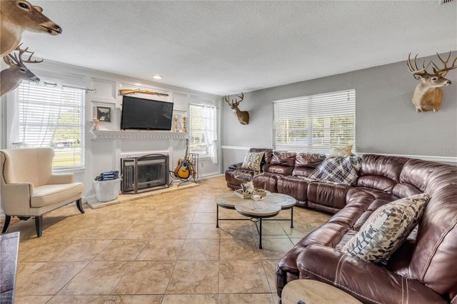 1080 E FRENCH AVENUE, Orange City, FL 32763