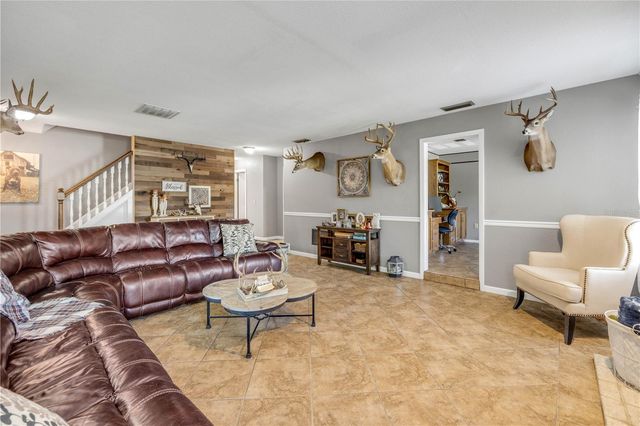 1080 E FRENCH AVENUE, Orange City, FL 32763