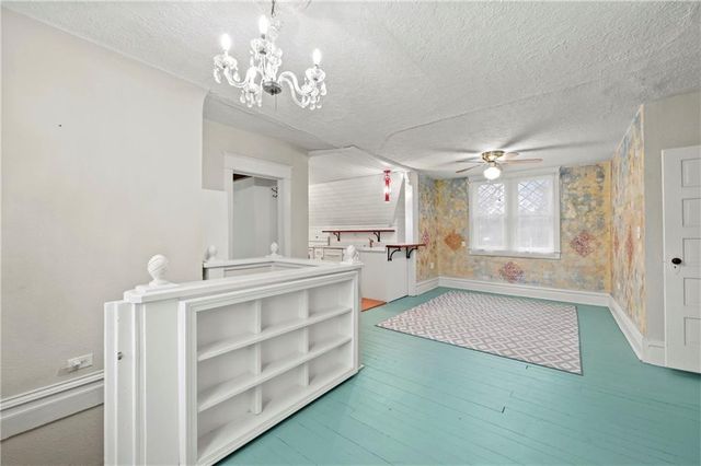 406 S Russell Street, Odessa, MO 64076