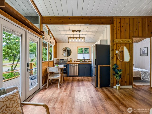 19405 636th Avenue NE, Baring, WA 98224