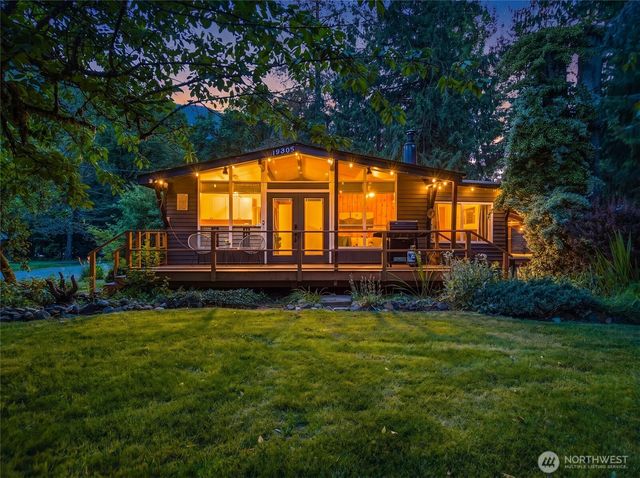 19405 636th Avenue NE, Baring, WA 98224