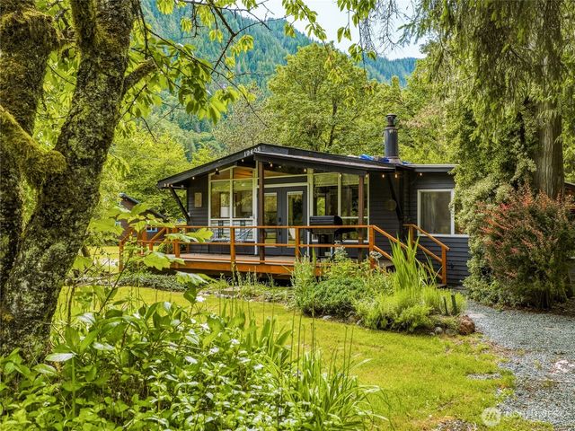 19405 636th Avenue NE, Baring, WA 98224