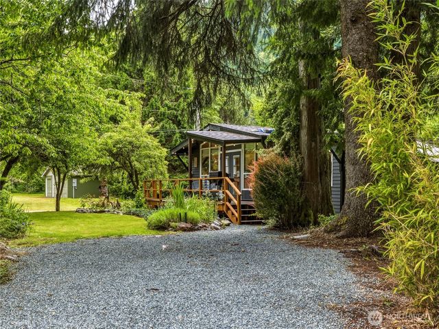 19405 636th Avenue NE, Baring, WA 98224