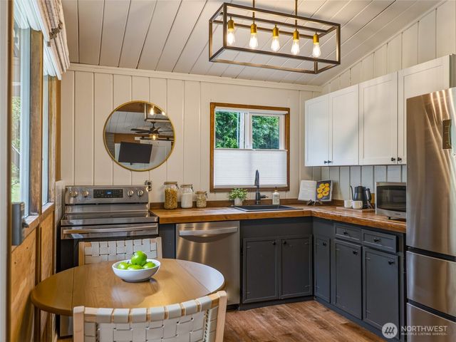 19405 636th Avenue NE, Baring, WA 98224