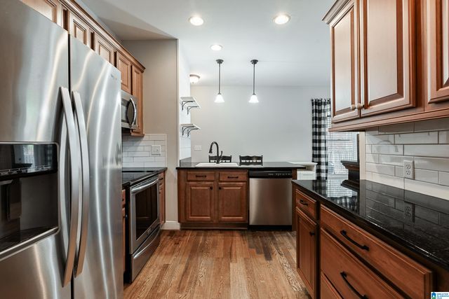 5593 PARK SIDE CIRCLE, Hoover, AL 35244