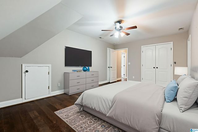 5593 PARK SIDE CIRCLE, Hoover, AL 35244