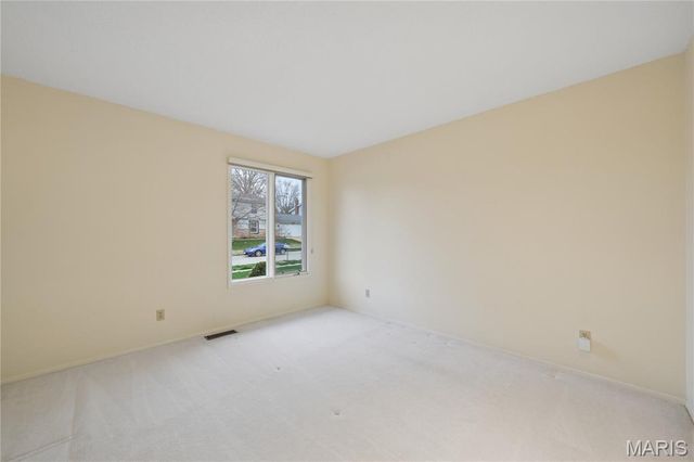 14342 Lake Tahoe Drive, Chesterfield, MO 63017