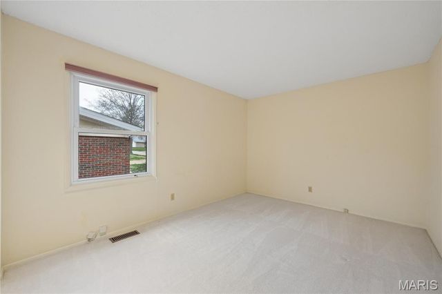 14342 Lake Tahoe Drive, Chesterfield, MO 63017