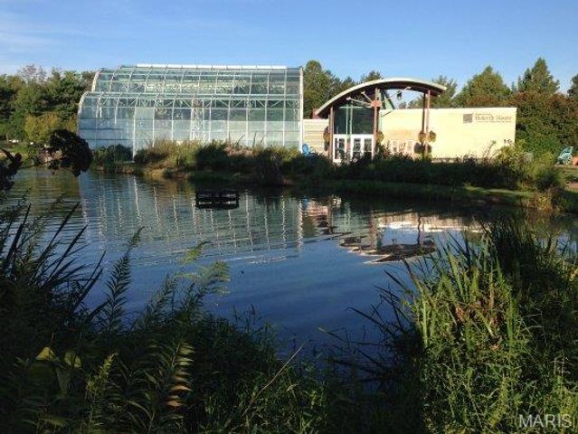 14342 Lake Tahoe Drive, Chesterfield, MO 63017