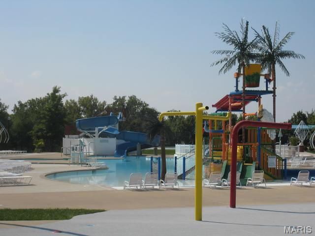 14342 Lake Tahoe Drive, Chesterfield, MO 63017