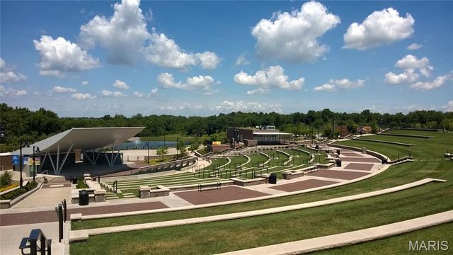 14342 Lake Tahoe Drive, Chesterfield, MO 63017