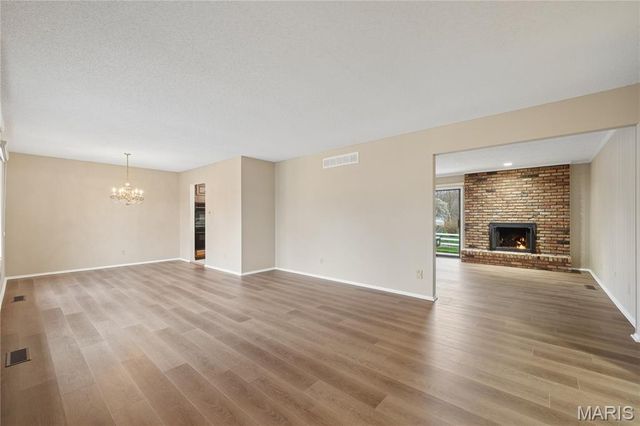 14342 Lake Tahoe Drive, Chesterfield, MO 63017