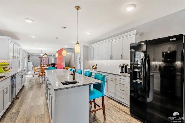 3673 Stewart Farm Road, Wamego, KS 66547