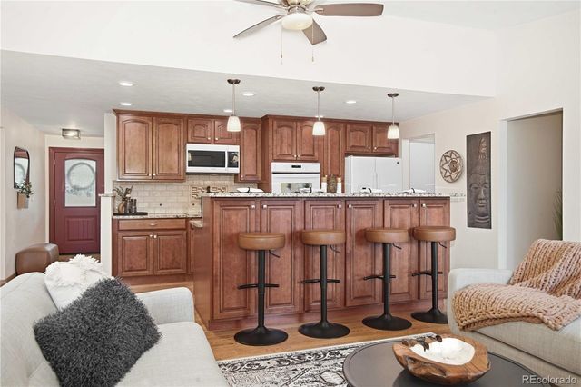 3378 S Elkhart Street, Aurora, CO 80014