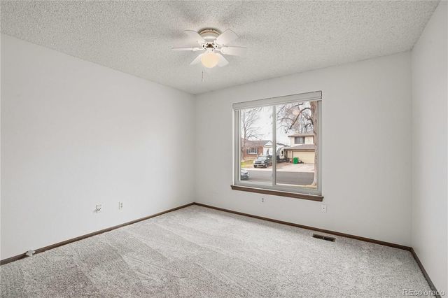 3378 S Elkhart Street, Aurora, CO 80014