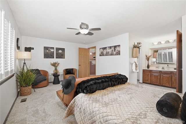 3378 S Elkhart Street, Aurora, CO 80014