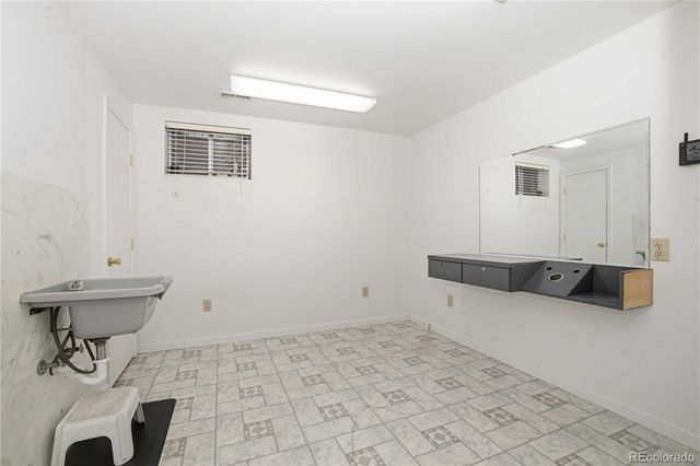 3378 S Elkhart Street, Aurora, CO 80014