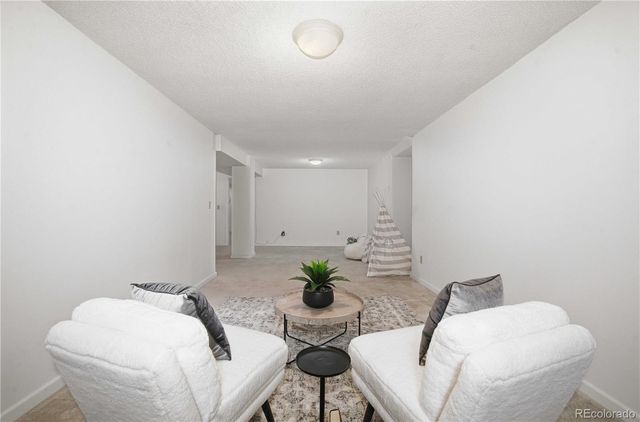 3378 S Elkhart Street, Aurora, CO 80014