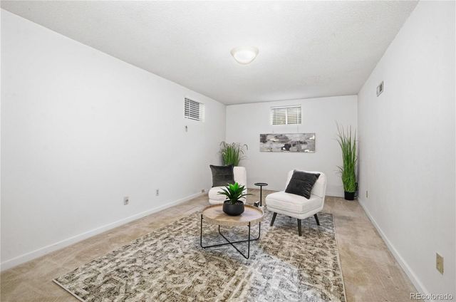 3378 S Elkhart Street, Aurora, CO 80014