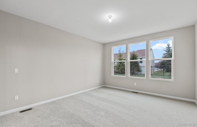 16104 Conifer Lane, Clinton Charter Township, MI 48038