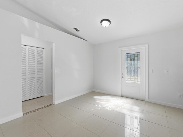 14242 77th Place N, The Acreage, FL 33470