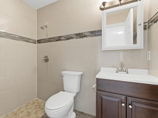 14242 77th Place N, The Acreage, FL 33470