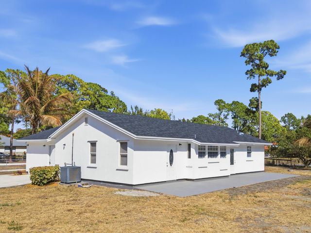 14242 77th Place N, The Acreage, FL 33470