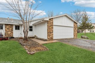 2515 Birchview Lane, Minnetonka, MN 55305