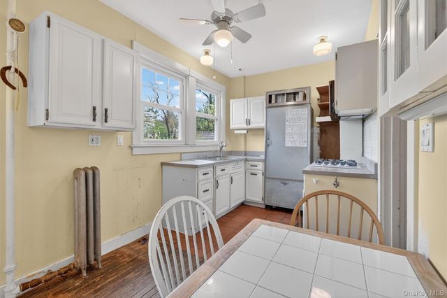 34 Winnebago Road, Yonkers, NY 10710