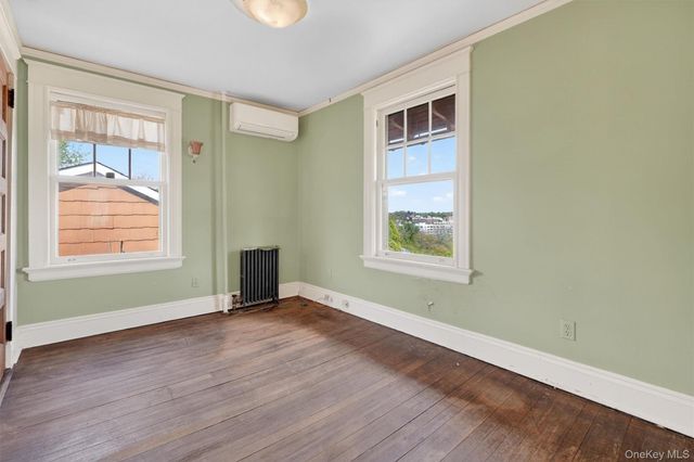 34 Winnebago Road, Yonkers, NY 10710