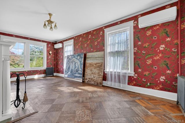 34 Winnebago Road, Yonkers, NY 10710