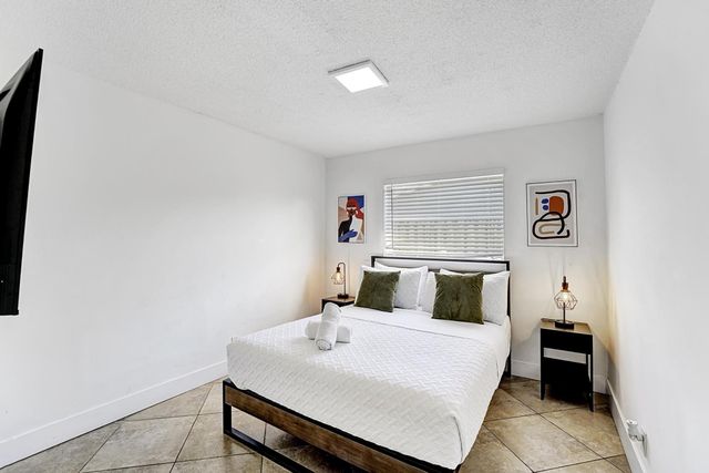6481 Kimberly Boulevard, North Lauderdale, FL 33068
